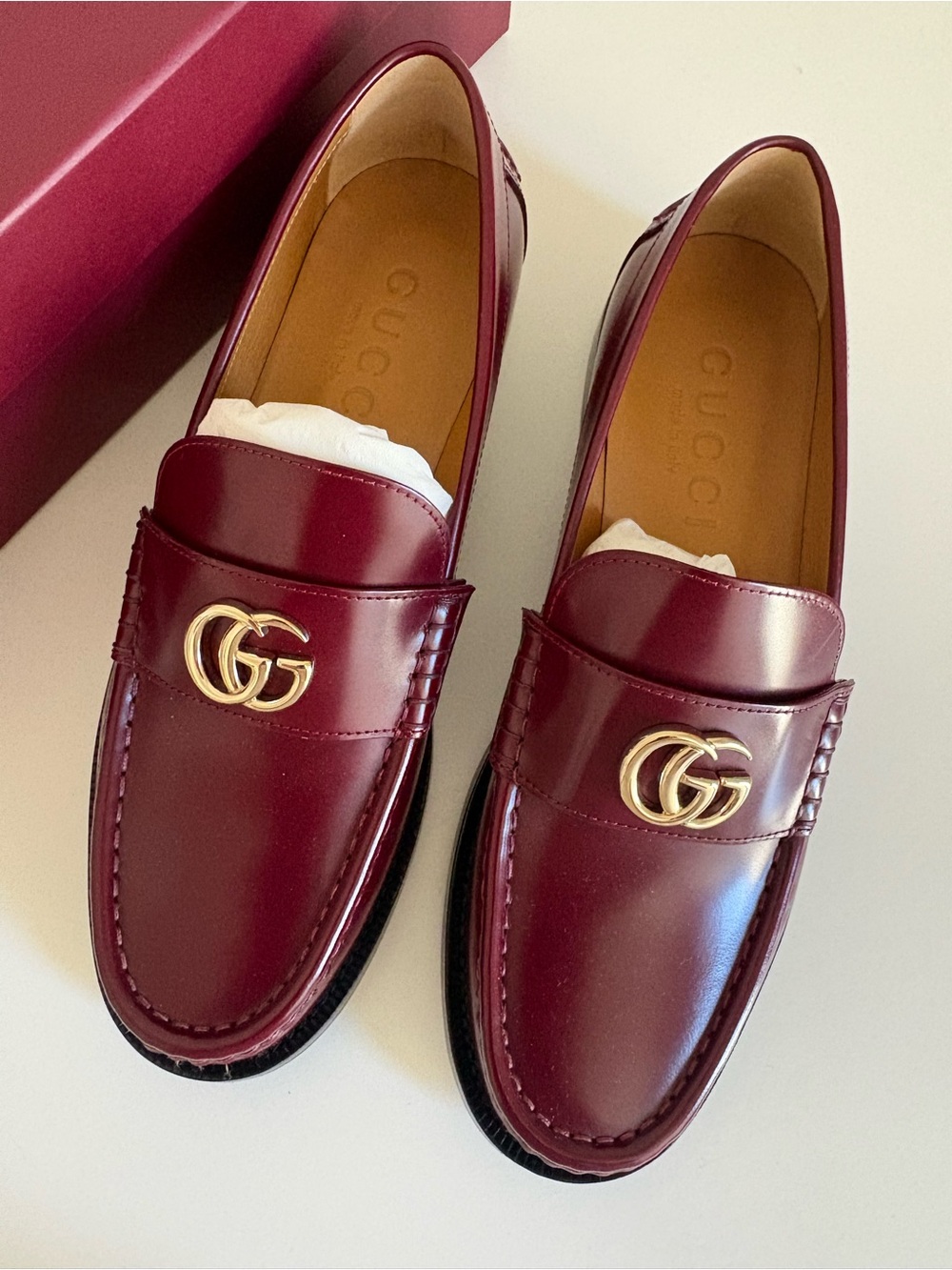 GUCCI Women’s Burgundy Leather Loafers NEW Size 40 / US 10 - Picture 2 of 11